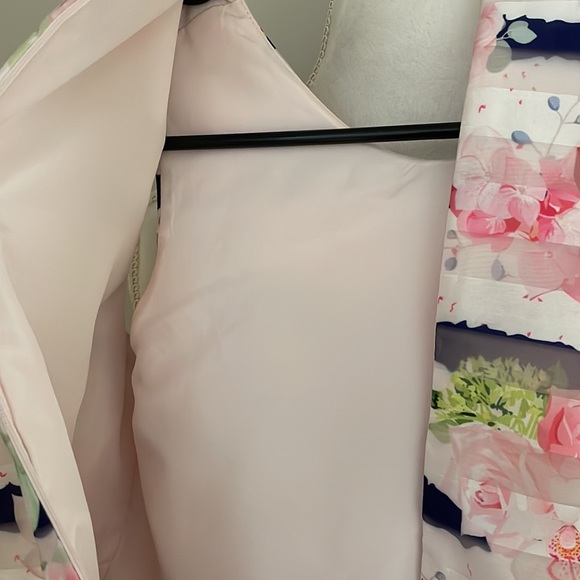 Bonnie Jean Sleeveless Girls Dress Floral with rose on waist, size 12 - Picture 13 of 14